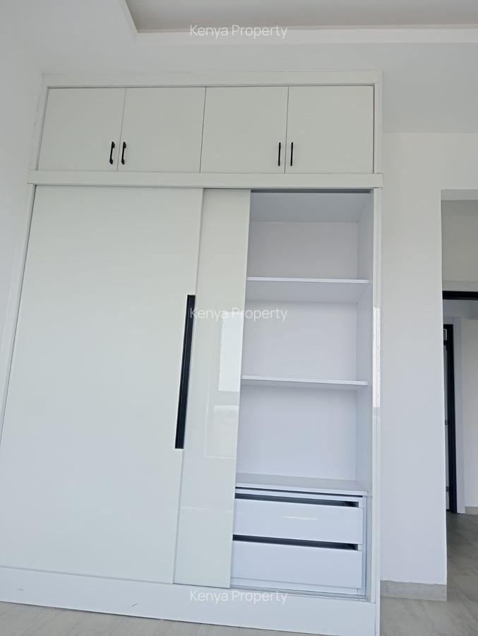 2 Bed Apartment with En Suite at Argwings Kodhek Road - 16