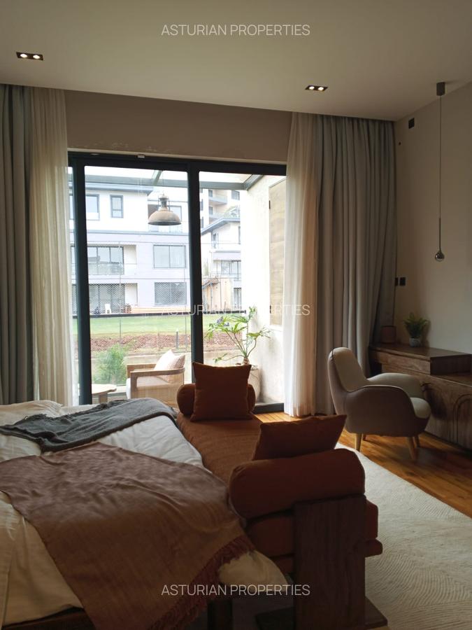 4 Bed Townhouse with En Suite in Westlands Area - 11