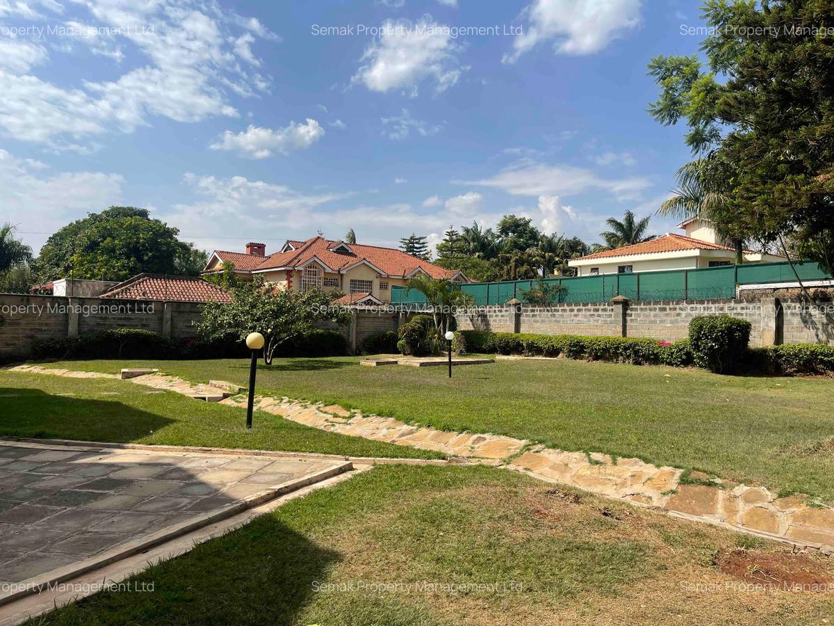 5 Bed House with En Suite at Faith Drive - 1