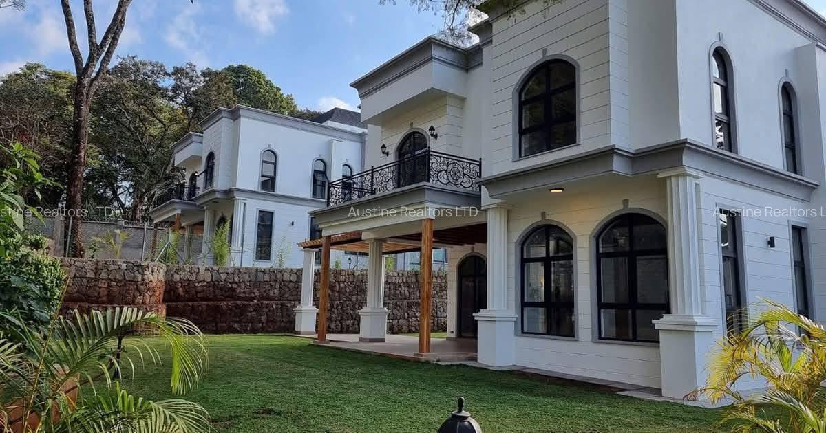 5 Bed Townhouse with En Suite in Loresho - 17