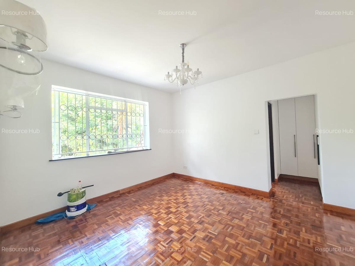 4 Bed House with En Suite at Runda - 16