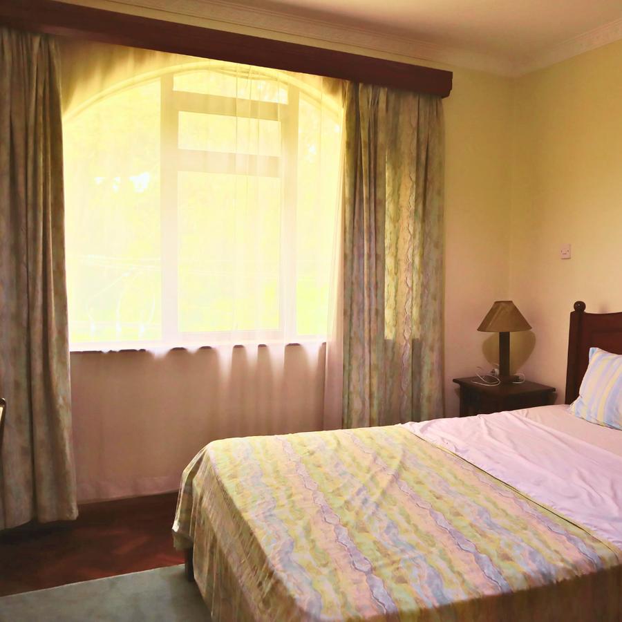 Furnished 1 Bed Apartment with En Suite in State House - 9