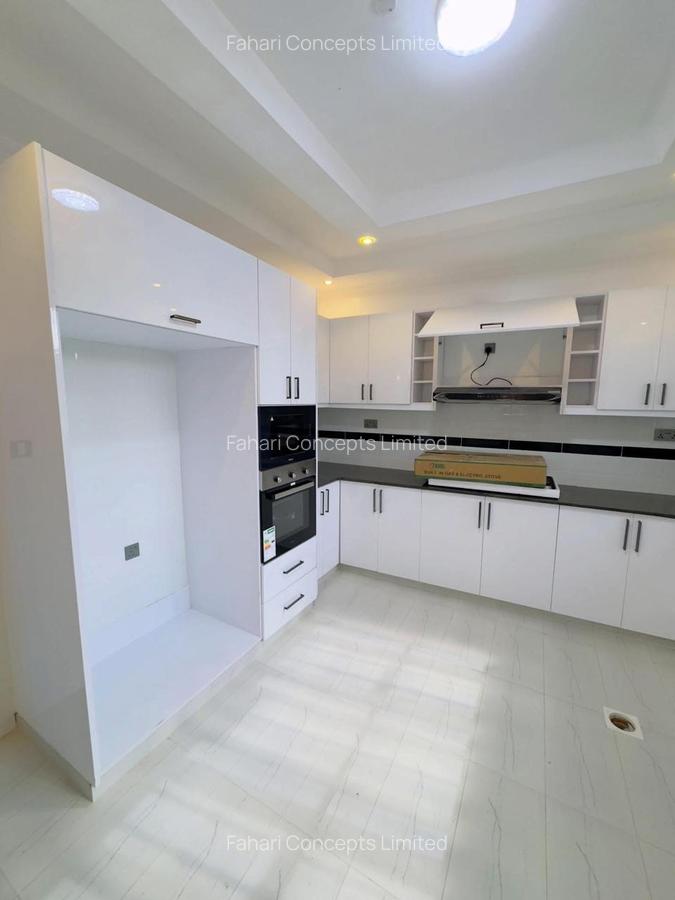 3 Bed Villa with En Suite at Mugutha - 7