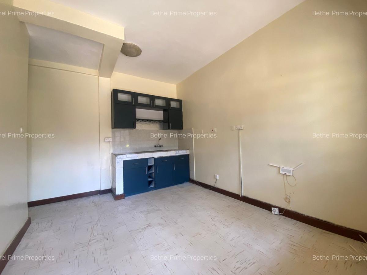 1 Bed Apartment with Swimming Pool in Lavington - 3