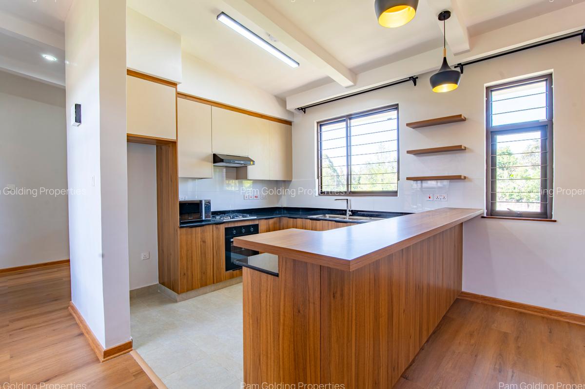 2 Bed House at Ridgeways - 3