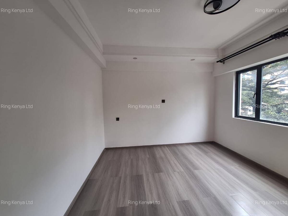 2 Bed Apartment with En Suite in Kilimani - 5
