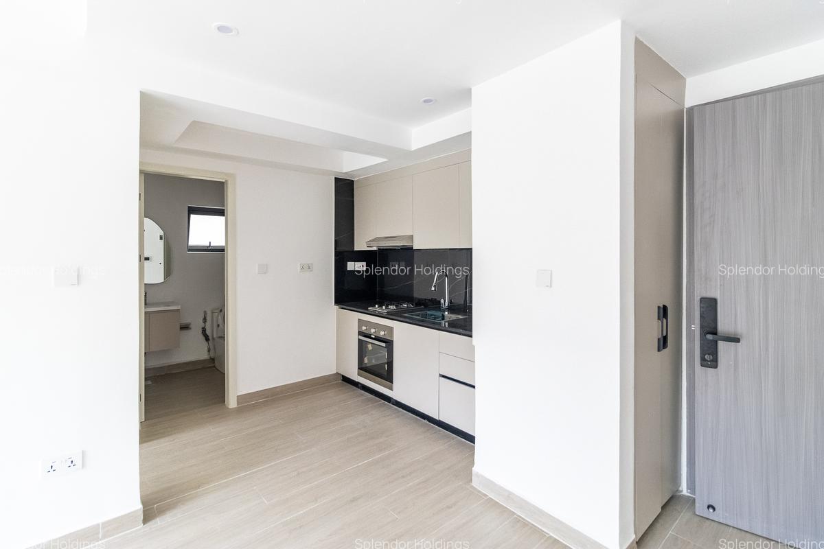 1 Bed Apartment with Swimming Pool in Kilimani - 6