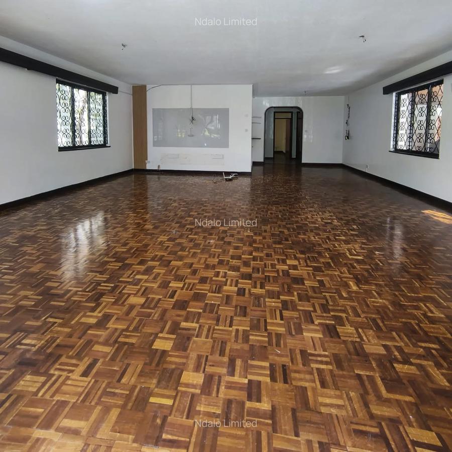 5 Bed Townhouse with En Suite at Kilimani - 2
