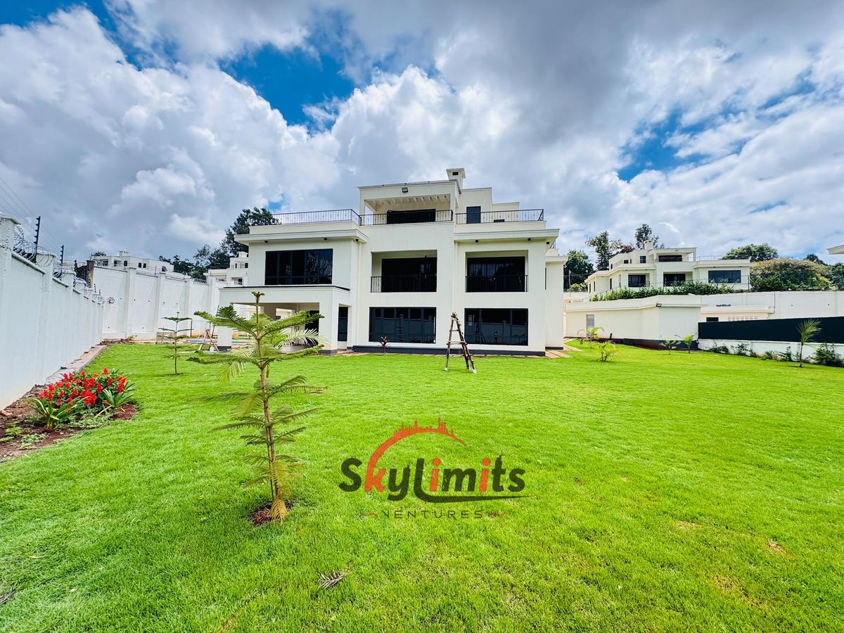 5 Bed Villa with En Suite at Loresho - 1