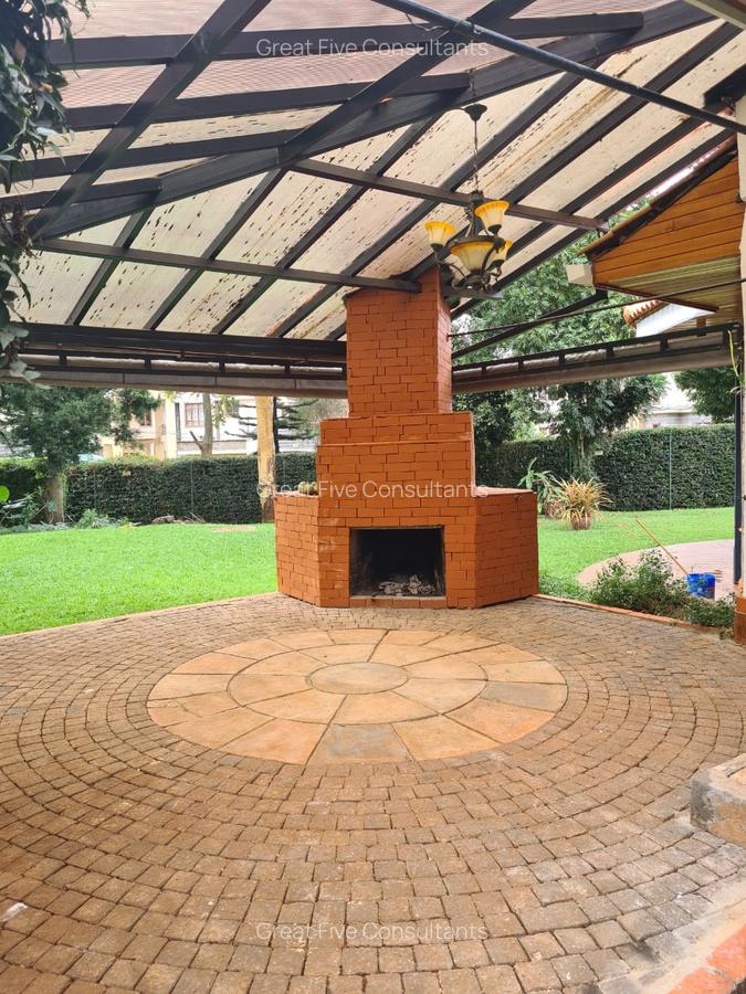 5 Bed Villa with En Suite in Runda - 5