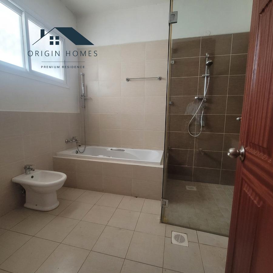 3 Bed Apartment with En Suite at Kileleshwa - 16