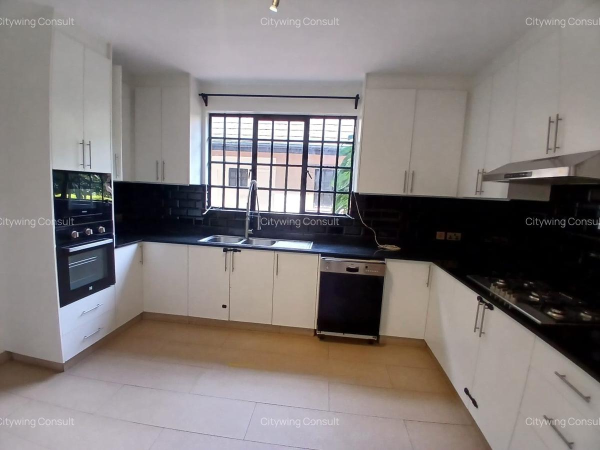 4 Bed Townhouse with En Suite at Miotoni - 5