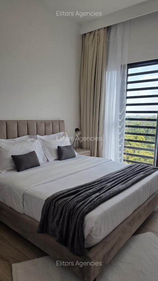 Serviced 2 Bed Apartment with En Suite at Two Rivers - 11