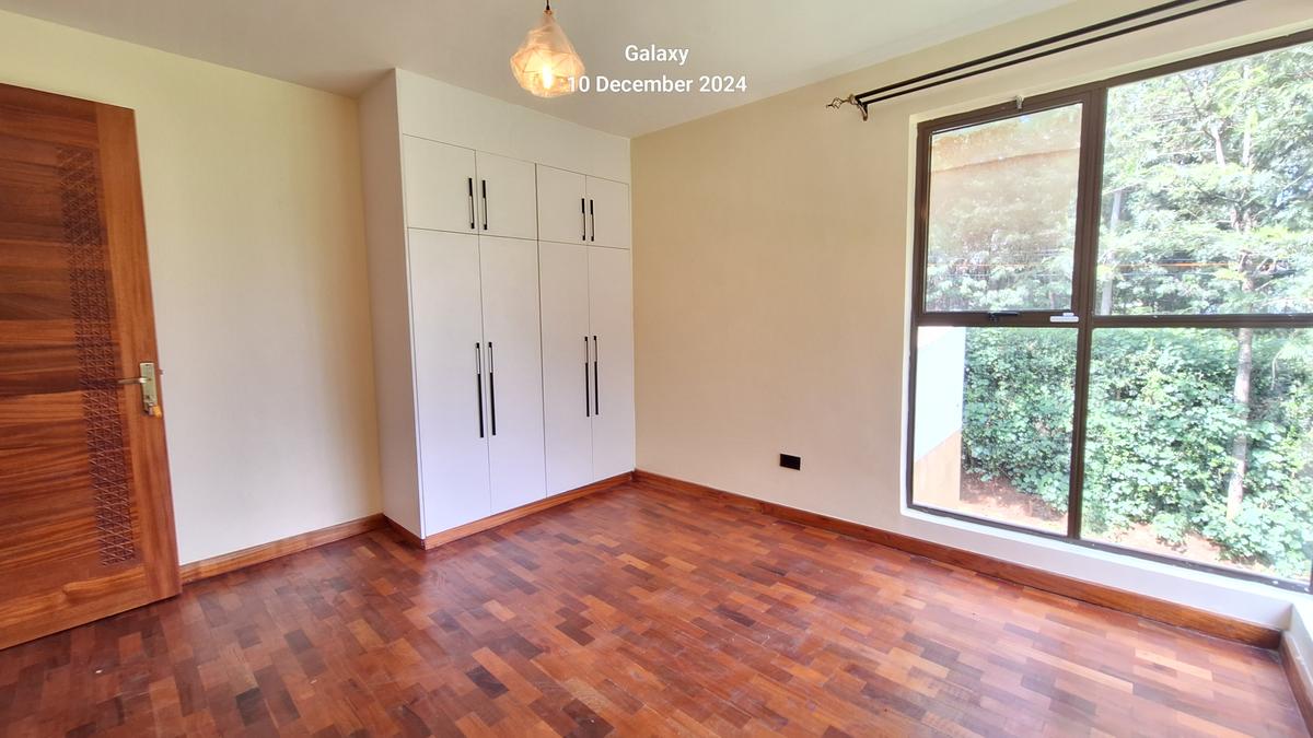 4 Bed Townhouse with En Suite at Off Langata Road - 11