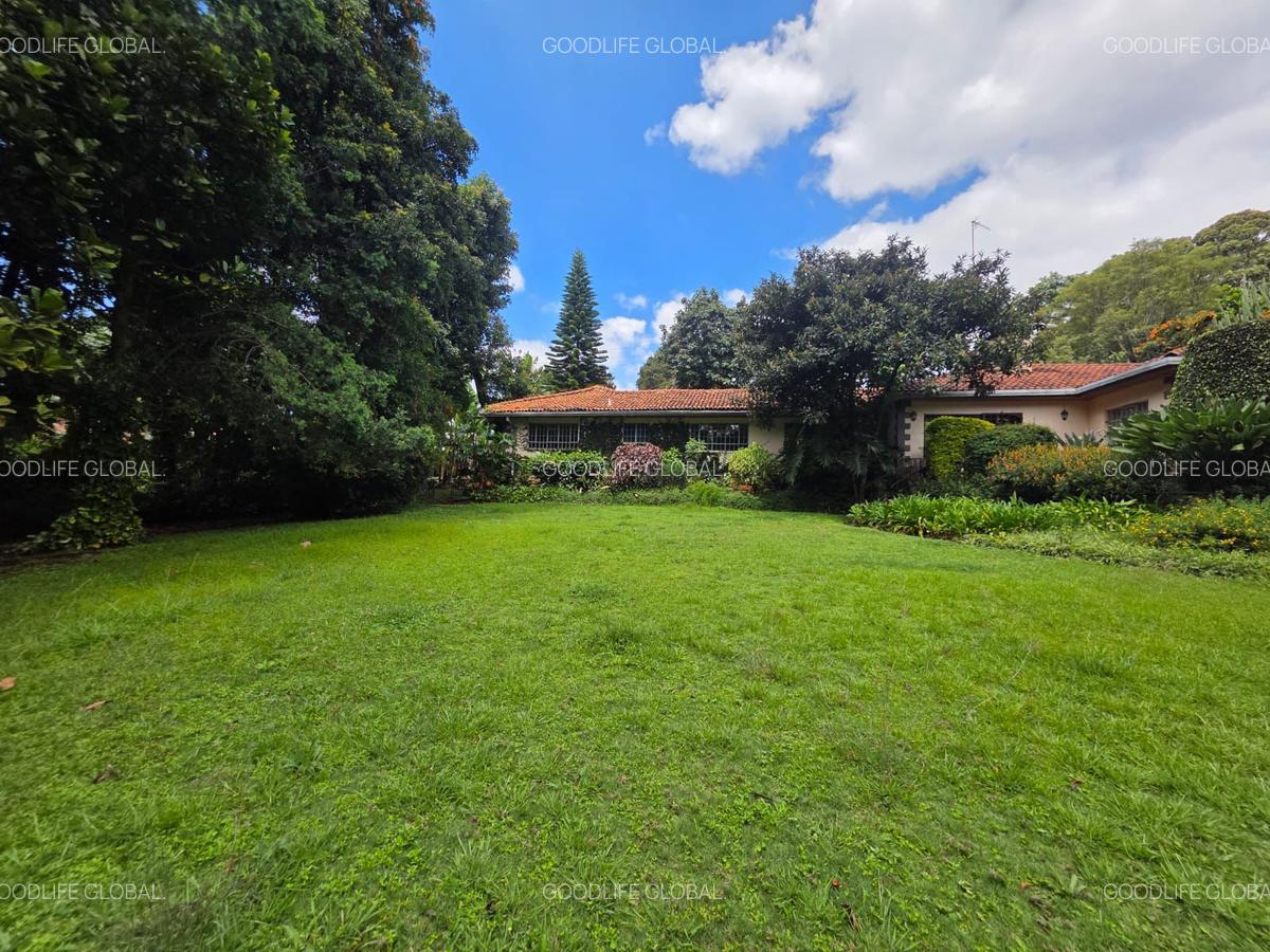 4 Bed House with En Suite at Kyuna - 3