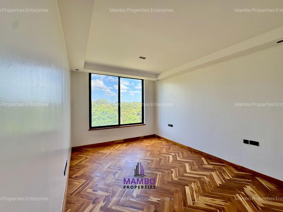 4 Bed Apartment with En Suite at Peponi Rd - 16