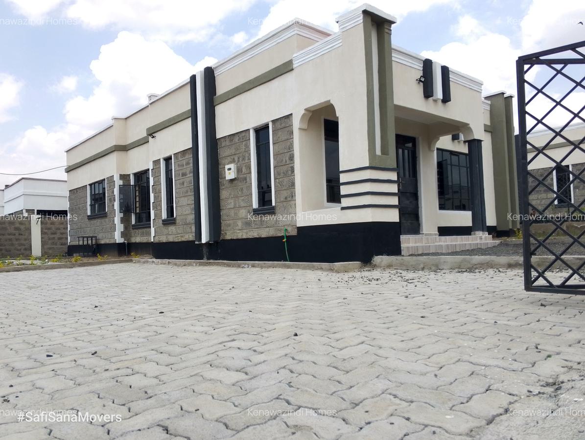 3 Bed House with En Suite at Acacia - 13