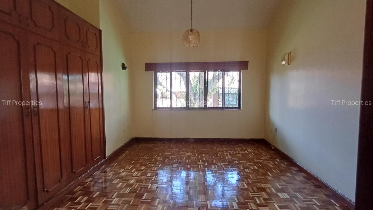 4 Bed Townhouse in Westlands Area - 15