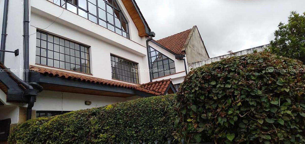 4 Bed Townhouse with Gym in Westlands Area - 5