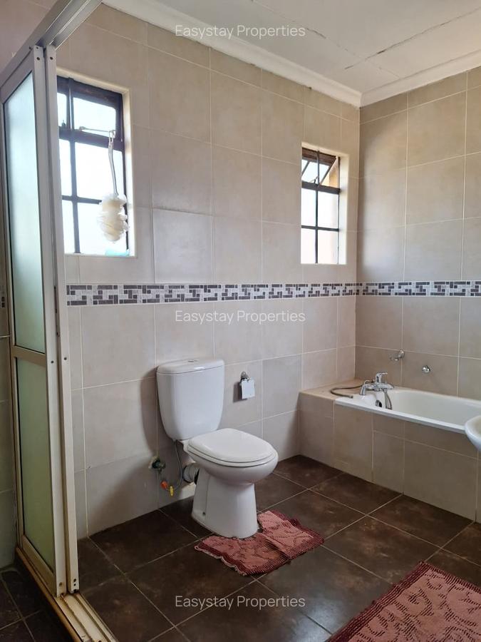 3 Bed Apartment with En Suite in Riverside - 9