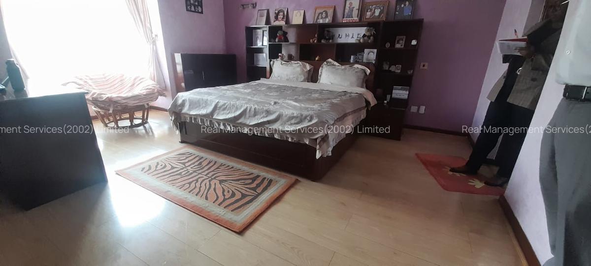5 Bed Villa with En Suite in General Mathenge - 9