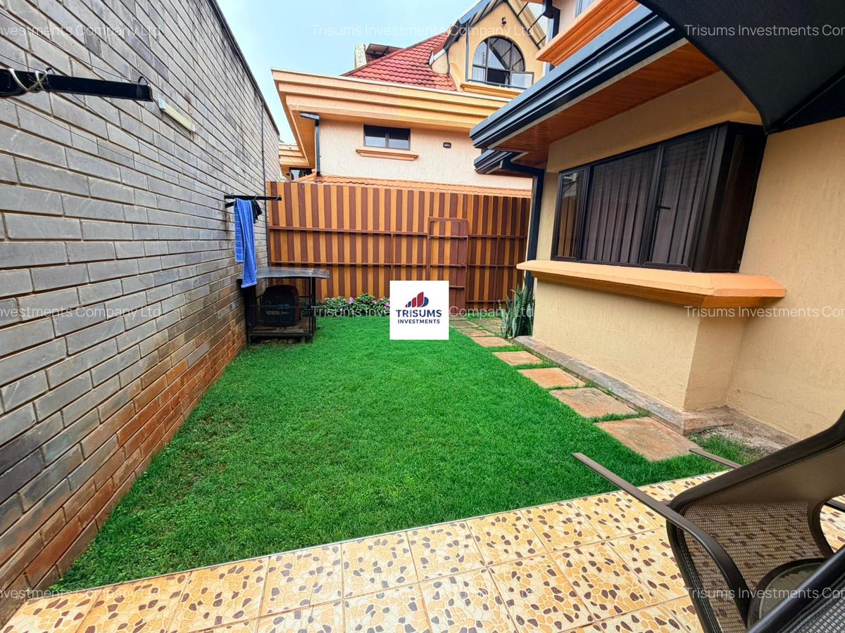 4 Bed House with En Suite in Runda - 14