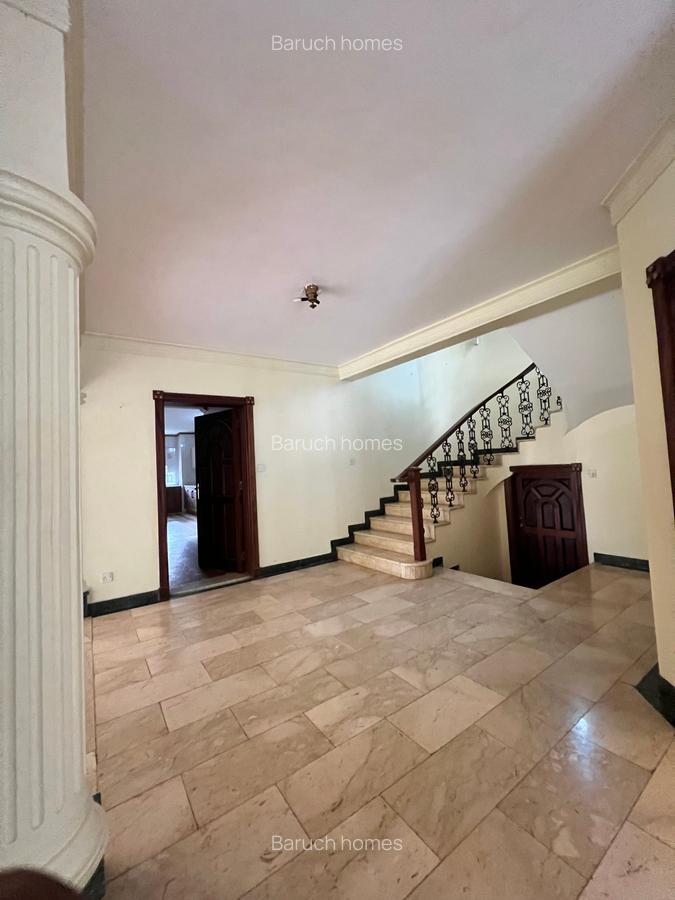 5 Bed House in Kitisuru - 11