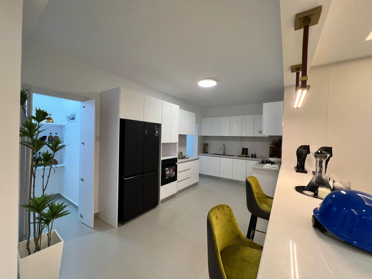 4 Bed Apartment with En Suite in Kilimani - 10