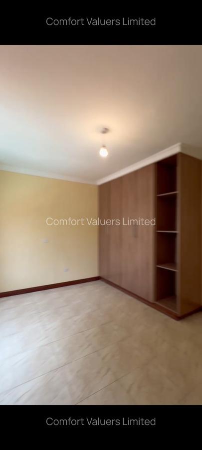 3 Bed Apartment with En Suite at Valley Arcade - 6