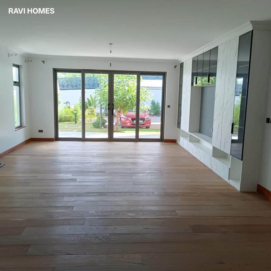 5 Bed Villa with En Suite at Ndoto Road - 2