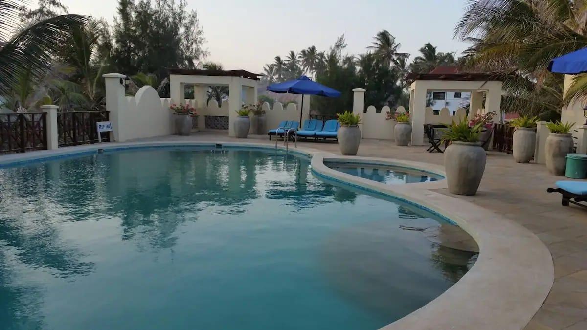 Furnished 2 Bed Apartment with En Suite in Watamu - 2