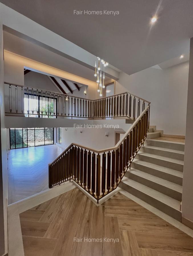 5 Bed Townhouse with En Suite at Convent Drive - 1