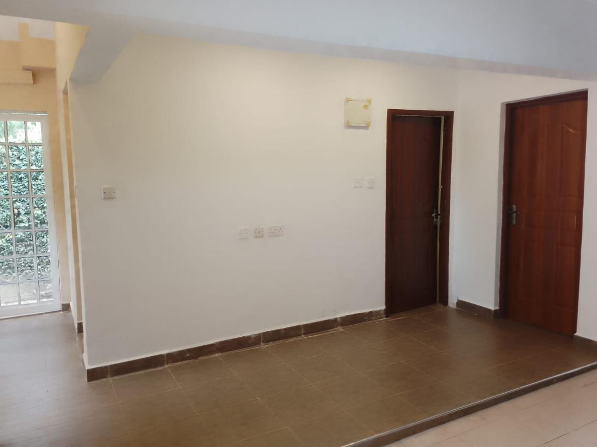 2 Bed House with En Suite in Thigiri - 15