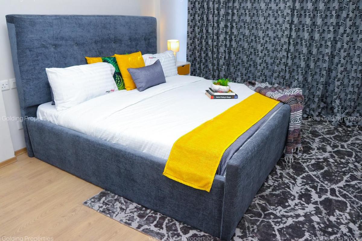 Serviced 1 Bed Apartment with En Suite at Westlands Road - 1