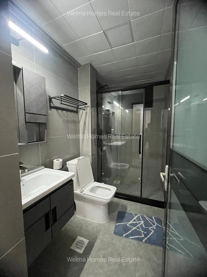 2 Bed Apartment with En Suite in Riverside - 9