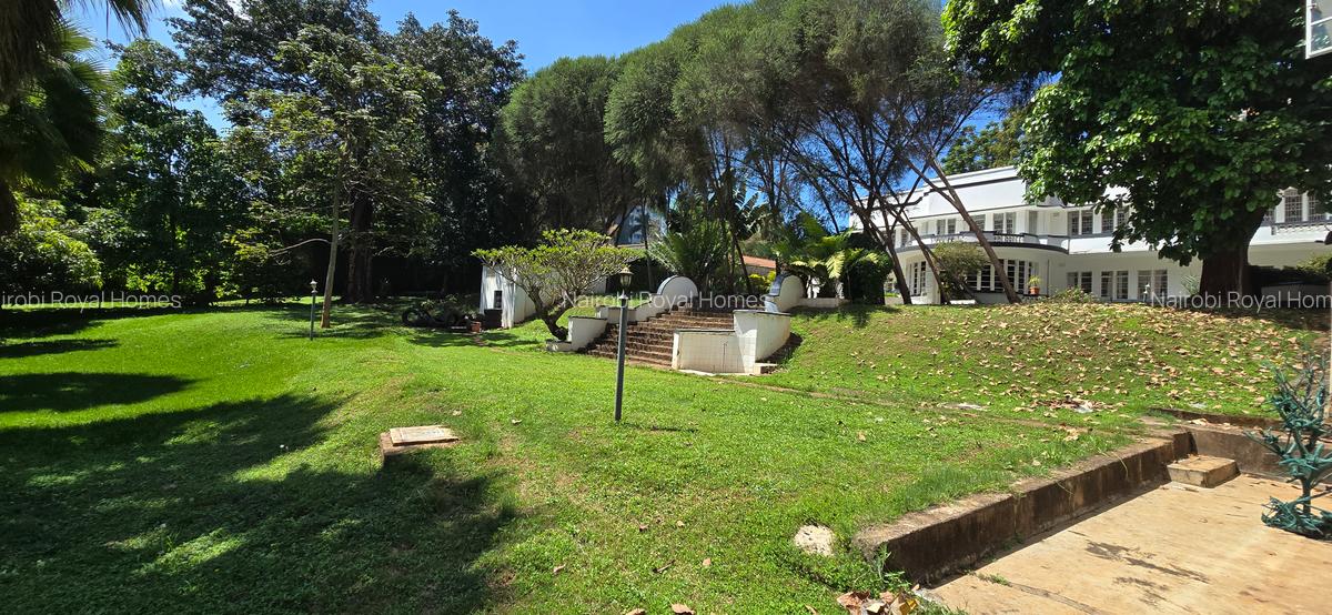 Commercial Property with Backup Generator at Westgate Area - 6