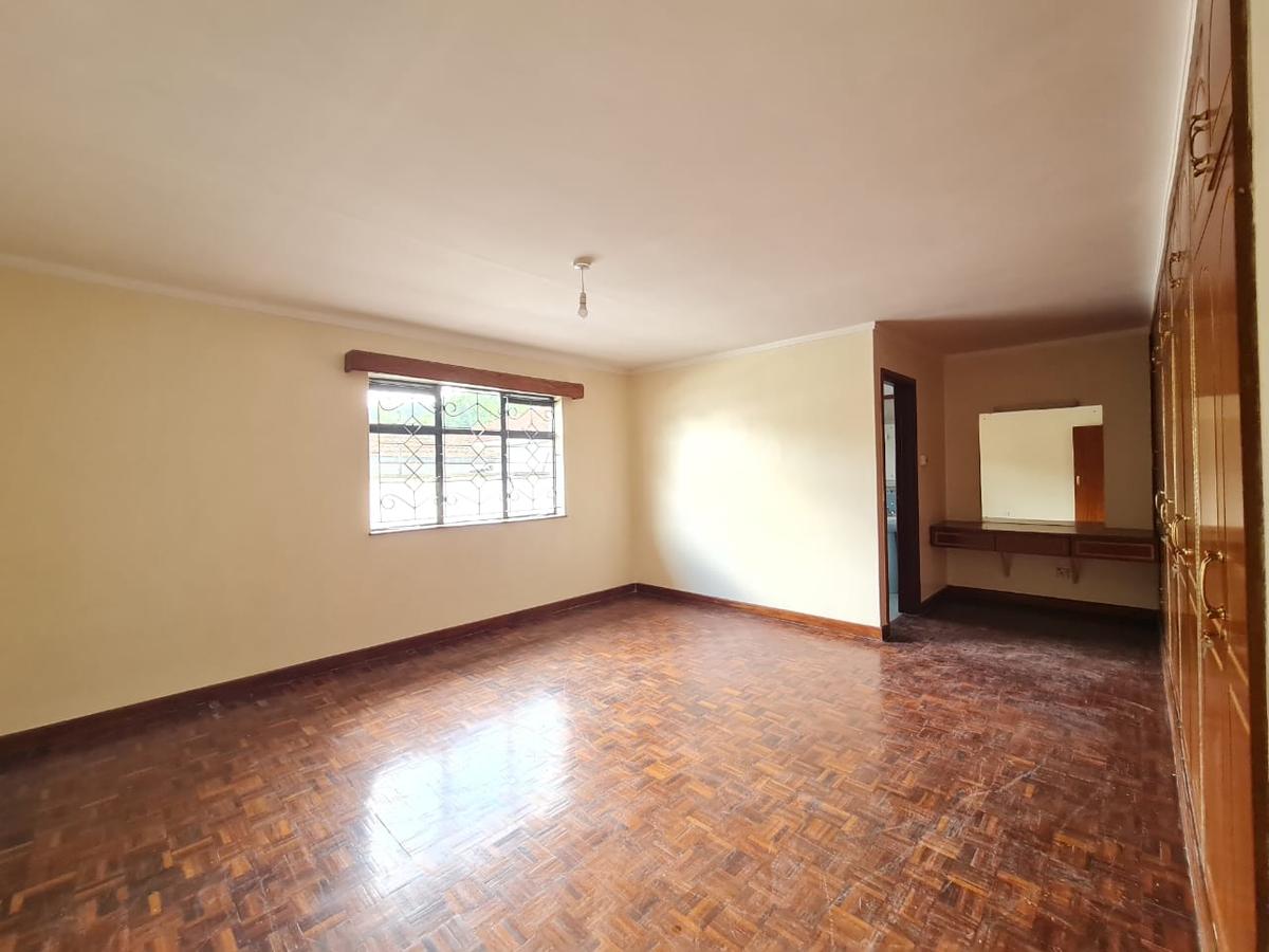 5 Bed Townhouse with En Suite at Grevillea Groove - 5