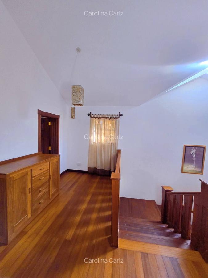 3 Bed House with En Suite at Spring Valley - 9