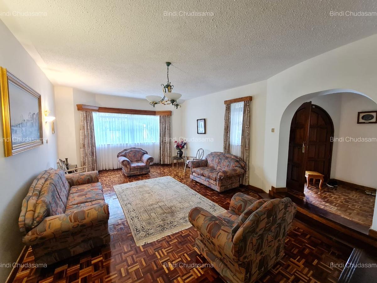 4 Bed House with En Suite at Brookside Garden - 2