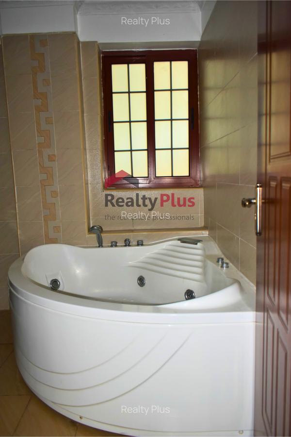 Furnished 3 Bed Apartment with En Suite in Kilimani - 5