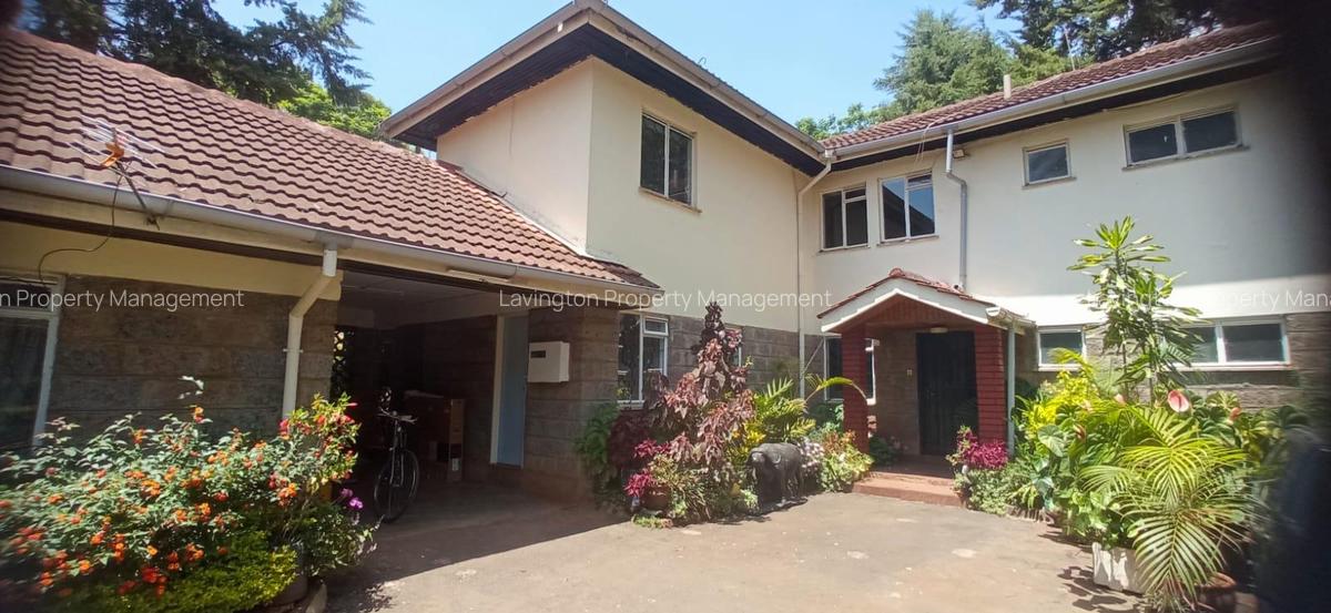 4 Bed Townhouse with En Suite at Lavington Green - 3