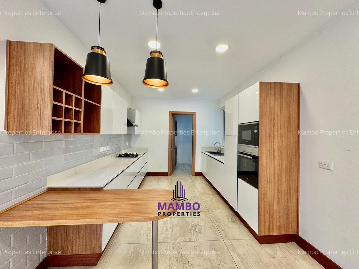 2 Bed Apartment with En Suite at City Park Drive - 3