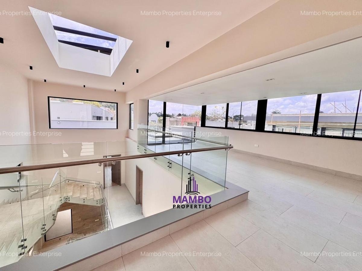 5 Bed Townhouse with En Suite at Grevillea Grove - 17