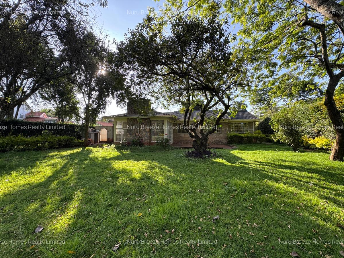 4 Bed House with En Suite in Runda - 14