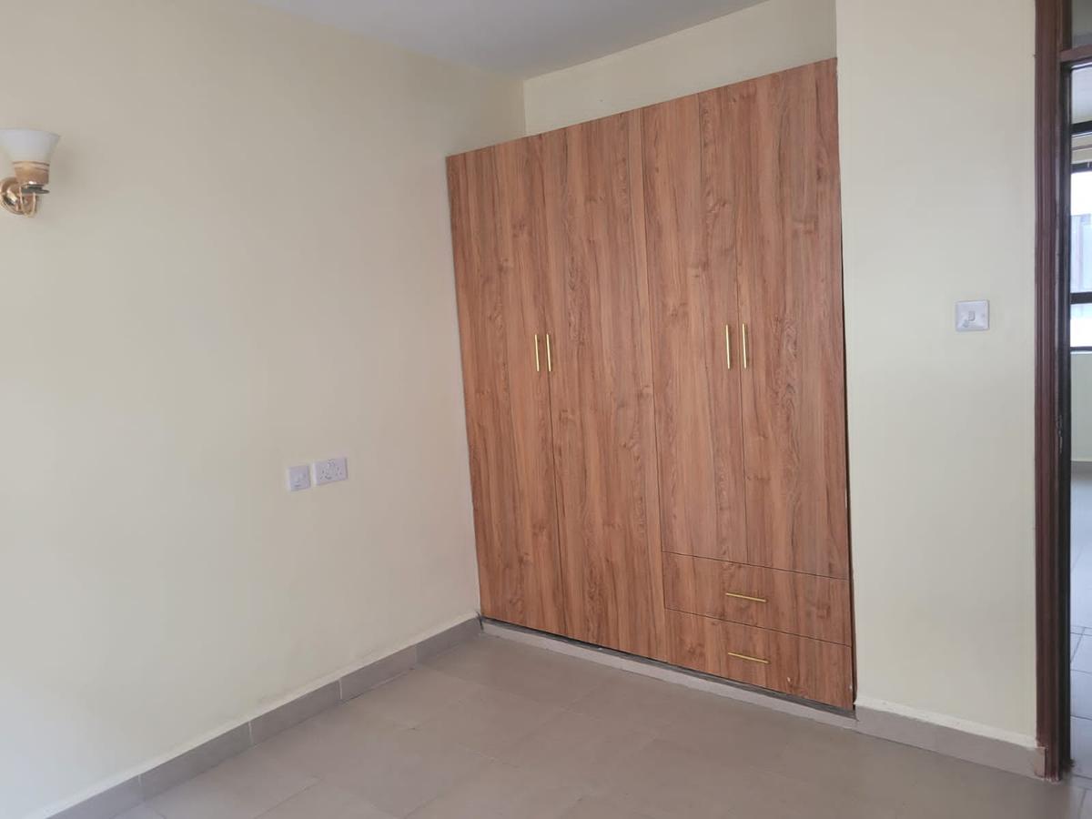 2 Bed Apartment with En Suite at Parklands - 13