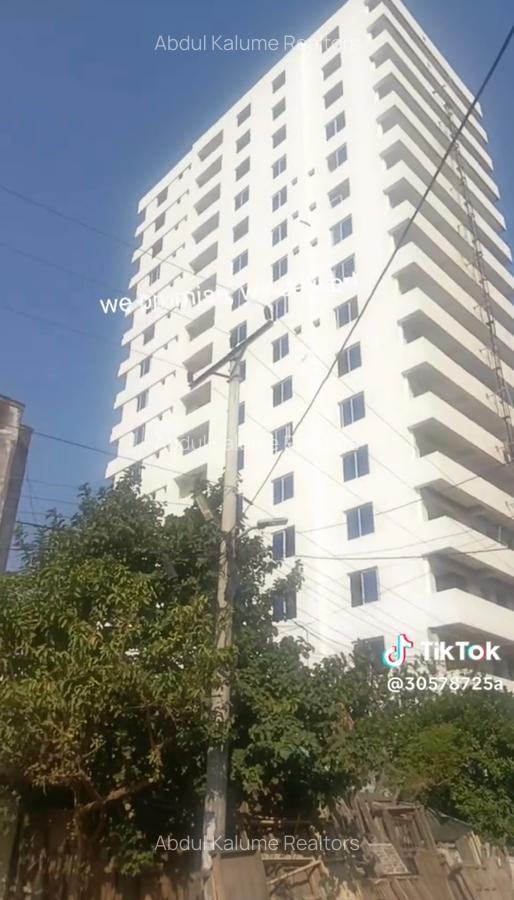 Serviced 3 Bed Apartment with En Suite at Mombasa - 2