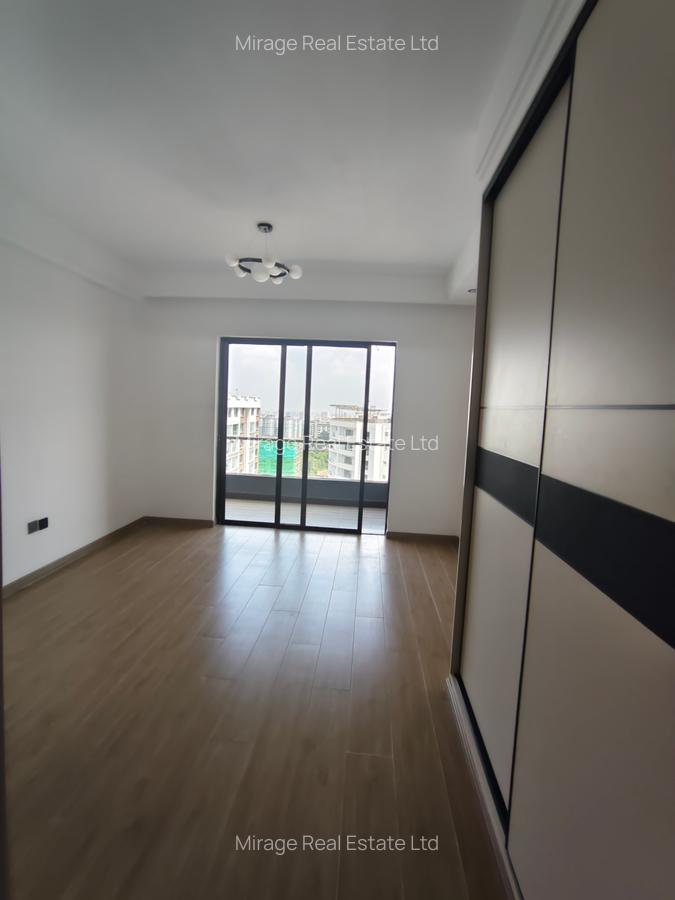 5 Bed Apartment with Swimming Pool in Kilimani - 15