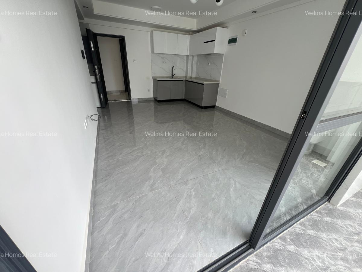 1 Bed Apartment with En Suite in Westlands Area - 3