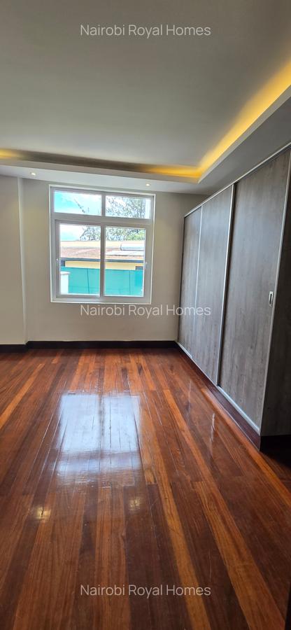 5 Bed House with En Suite at Runda Road - 19