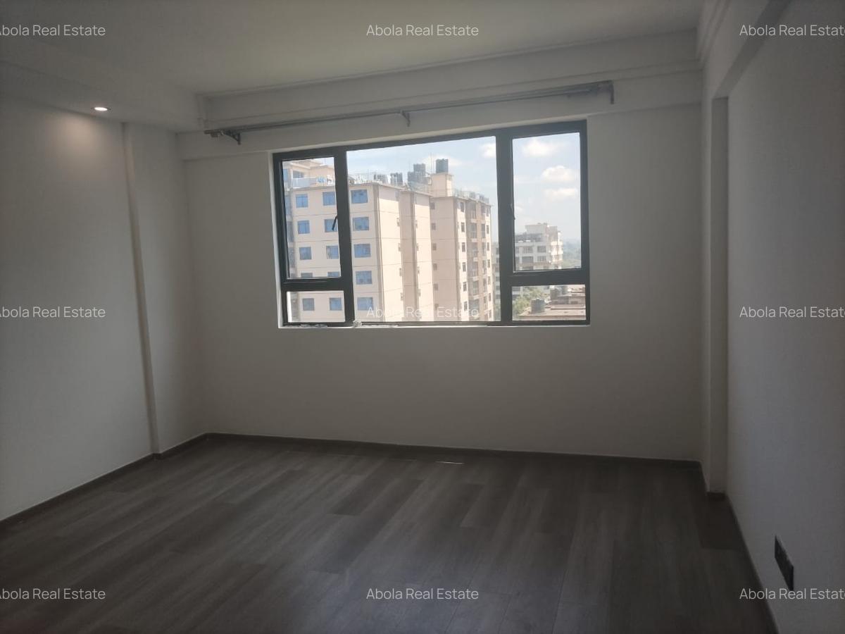 3 Bed Apartment with En Suite in Lavington - 13